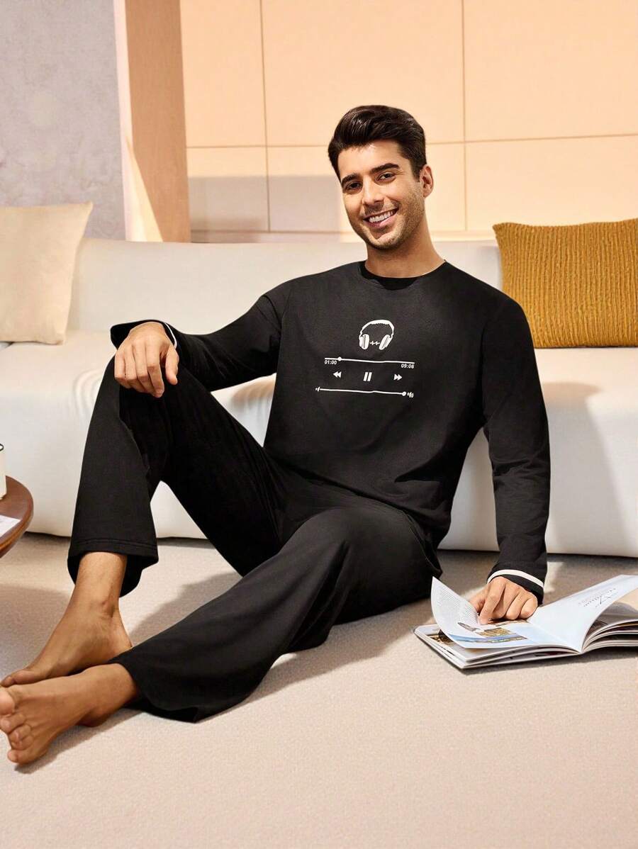 Manfinity Underwear&Sleepwear Basics 男士耳机印花长袖上衣和裤子睡衣套装，秋冬服装 - 黑色 - 查看 1