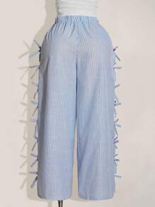 SHEIN ICON 大码蓝白休闲低腰侧系蝴蝶结条纹阔腿裤，适合日常穿着、毕业季、返校季、暑假、秋夏季