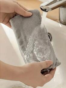 1 cái chổi lau bụi có thể điều chỉnh, chổi lau bụi có thể thu vào, chổi lau bụi khe hở dưới gầm thiết bị, chổi lau bụi sợi nhỏ có cán dài, chổi lau bụi cho giường. Chổi lau bụi khe hở dưới gầm đồ đạc trần cao, chổi lau bụi gia dụng có thể thu vào, dùng cho vệ sinh khô và ướt, đa năng - Chổi lau bụi đa năng cho ghế sofa, giường và đồ nội thất - Đồ dùng vệ sinh - Màu xanh lam - Xem 6