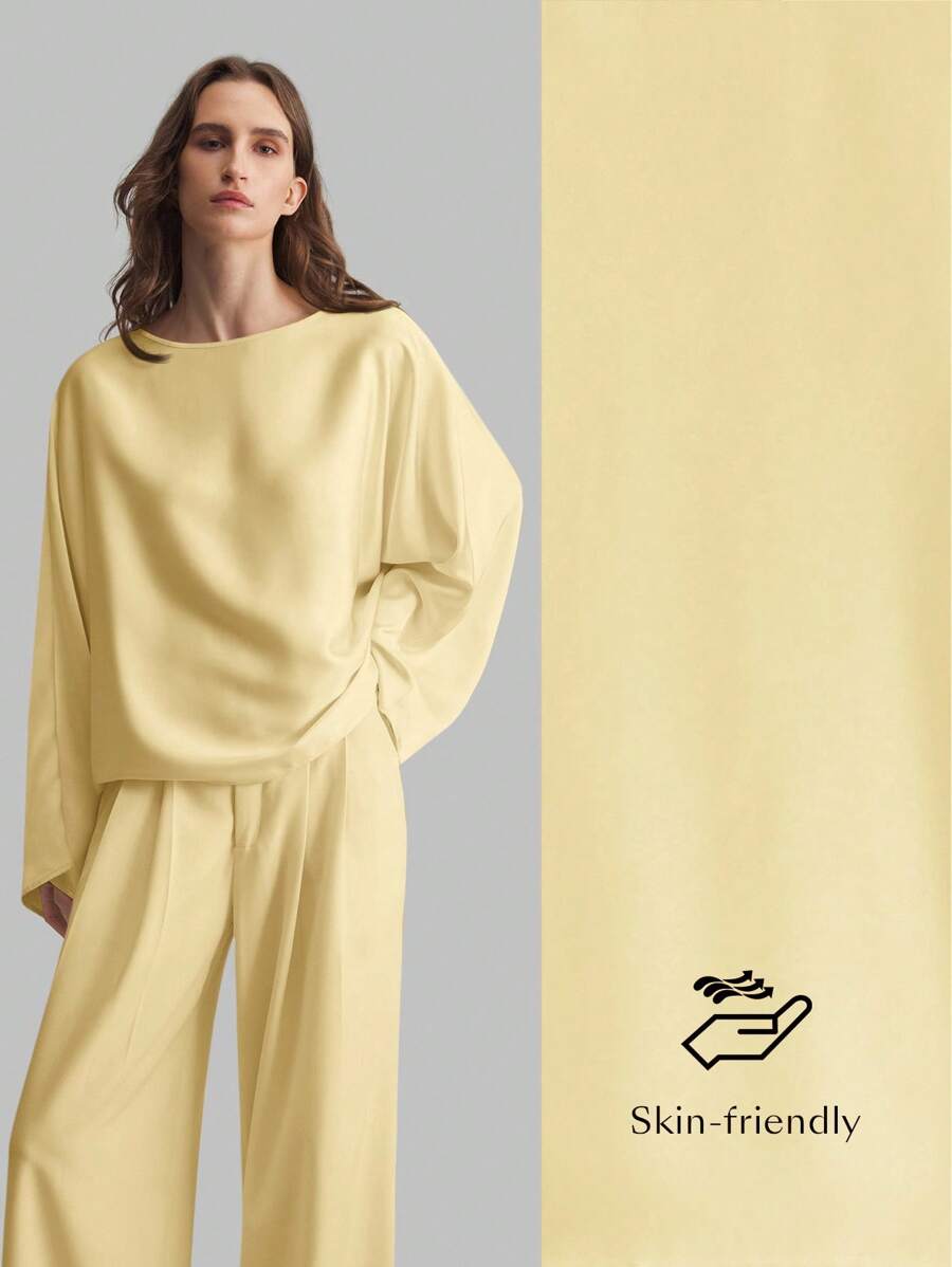 Ontre Vestido de negocios casual elegante de estilo minimalista con mangas anchas de satén amarillo crema, nueva moda de otoño 2025 para mujeres maestras. Blusa básica de seda de mora de cuello alto de manga larga, estilo académico de primavera y verano para damas, atuendo de oficina para volver a la escuela.