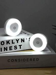 1 pieza Luz nocturna LED regulable con toque - Blanco cálido suave y brillo ajustable de luz de día, adecuado para iluminación decorativa en dormitorio, pasillo, baño, sala de estar, armario, diseño compacto, fácil de instalar, luz portátil de gabinete con carga USB