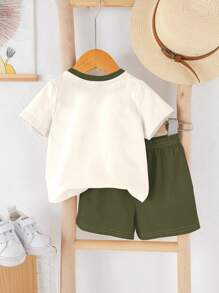 SHEIN 2pcs Baby Boy Casual Cute Bear Cartoon Colorblock Round Neck Short Sleeve T-Shirt And Shorts Set, Suitable For Summer