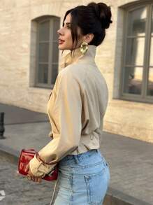 Firerie 女士简约通勤秋季街头宽松短领撞色双排扣腰带卡其色风衣，适合毕业季、返校季、秋季、复古风、办公室穿着。 - 卡其色 - 查看 3