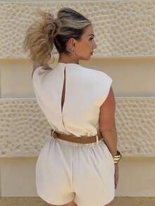 Jeta Ari 配腰带高领纯色口袋连体裤 - 杏色 - 查看 2