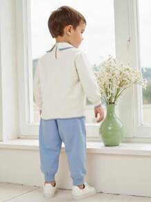 SHEIN Playful Pals 2pcs Baby Boy Casual Sweater Co-Ord Set - White Sweater With Toy Car Pattern + Knitted Blue Pants, Soft & Comfortable For Daily, Outing, Travel, Holiday, Home, Daycare, And Play Fall Winter - Blue and White - View 4