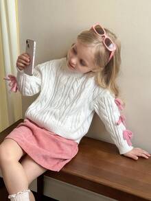 SHEIN 年轻女孩青少年女孩粉色蝴蝶结装饰长袖圆领毛衣，L 罗纹针织毛衣背心，带麻花纹理，优雅可爱，高品质，温暖柔软，多功能，适合玩耍、日常穿着、学校、秋冬季、搭配白衬衫、返校季。学院风，圣诞节，女孩冬装，圣诞服装，派对装，日常上学装，生日服装，公主服装，母女姐妹搭配， - 白色 - 查看 11
