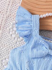 2 件婴幼儿女童甜美休闲度假时尚简约舒适花卉镂空纹理面料 3D 蝴蝶结装饰荷叶边下摆短袖中长连衣裙和可爱太阳帽套装，春夏新品，适合户外度假 - 藍色 - 查看 5