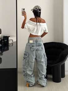 StreetHx 女式不对称领口短款 T 恤，朋克亚文化唇印白色短袖上衣