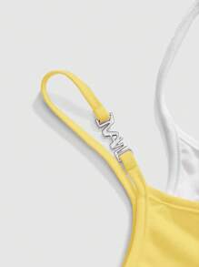 ROMWE Y2K Sexy Metal Pendant 2 In 1 Spaghetti Strap Camisole - Yellow - View 3