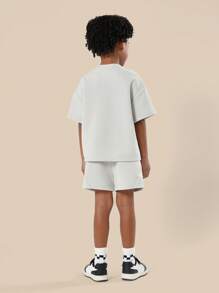 SUMWON Jugendlich Brooklyn bedrucktes Zweiteiler Co-Ord Set aus Jersey T-Shirt und Shorts, lässiger urbaner Streetwear Sommer Frühling Sport Freizeitkleidung Outfit - Khaki - Übersicht 2