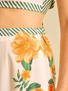 CAJUNI 女式杏色热带花卉印花短款露背系带上衣和梭织印花迷你裙两件套，适合夏季度假、约会、派对、海滩 - 彩色 - 查看 6