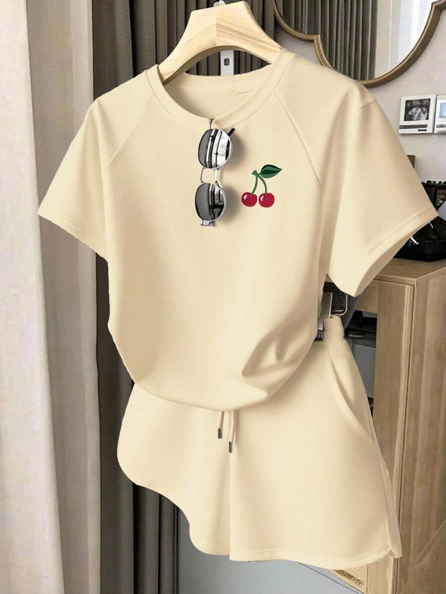 INAWLY 女式樱桃印花插肩短袖 T 恤和短裤休闲两件套,夏季 - 杏色 - 查看 1