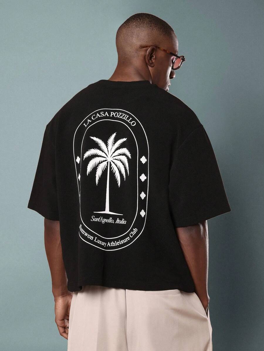 SUMWON قميص تي شيرت فاخر كبير الحجم برقبة طاقم مع شعار نادي نمط الحياة الإيطالي، شجرة النخيل، لارتداء الصيف، الملابس الشاطئية، العطلة والأوقات الحرة