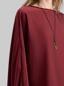 Ontre 女士缎面酒红色露肩衬衫，简约优雅，适合商务休闲、办公室穿着 - 酒紅色 - 查看 6