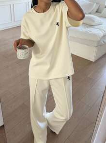 Sparklyn 2 件套青少年女孩休闲运动套装，宽松百搭刺绣短袖上衣 + 长裤套装，适合居家、上学和日常穿着