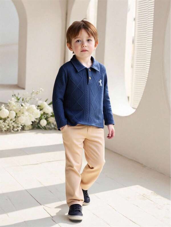 Souflis Souflis 2pcs Young Bo Fashion College Style Set, Children's Geometric Textured Knit Fabric Comfortable Long Sleeve Polo Sweatshirt With Embroidery Design And Elastic Waist Casual Pants, Loose Fit Suitable For Autumn Occasions Like Vacation And Daily Wear