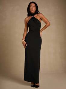 Glamine 黑色优雅吊带金属扣装饰连衣裙