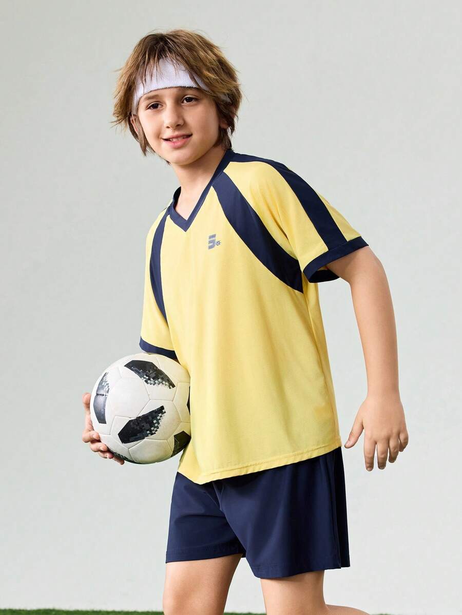 Back To School Tween Boy Outdoor Sports T-Shirt And Shorts Set, Children V-Neck Contrast Color Professional Outdoor Sports Jersey T-Shirt And Shorts Set - Multicolor - View 1