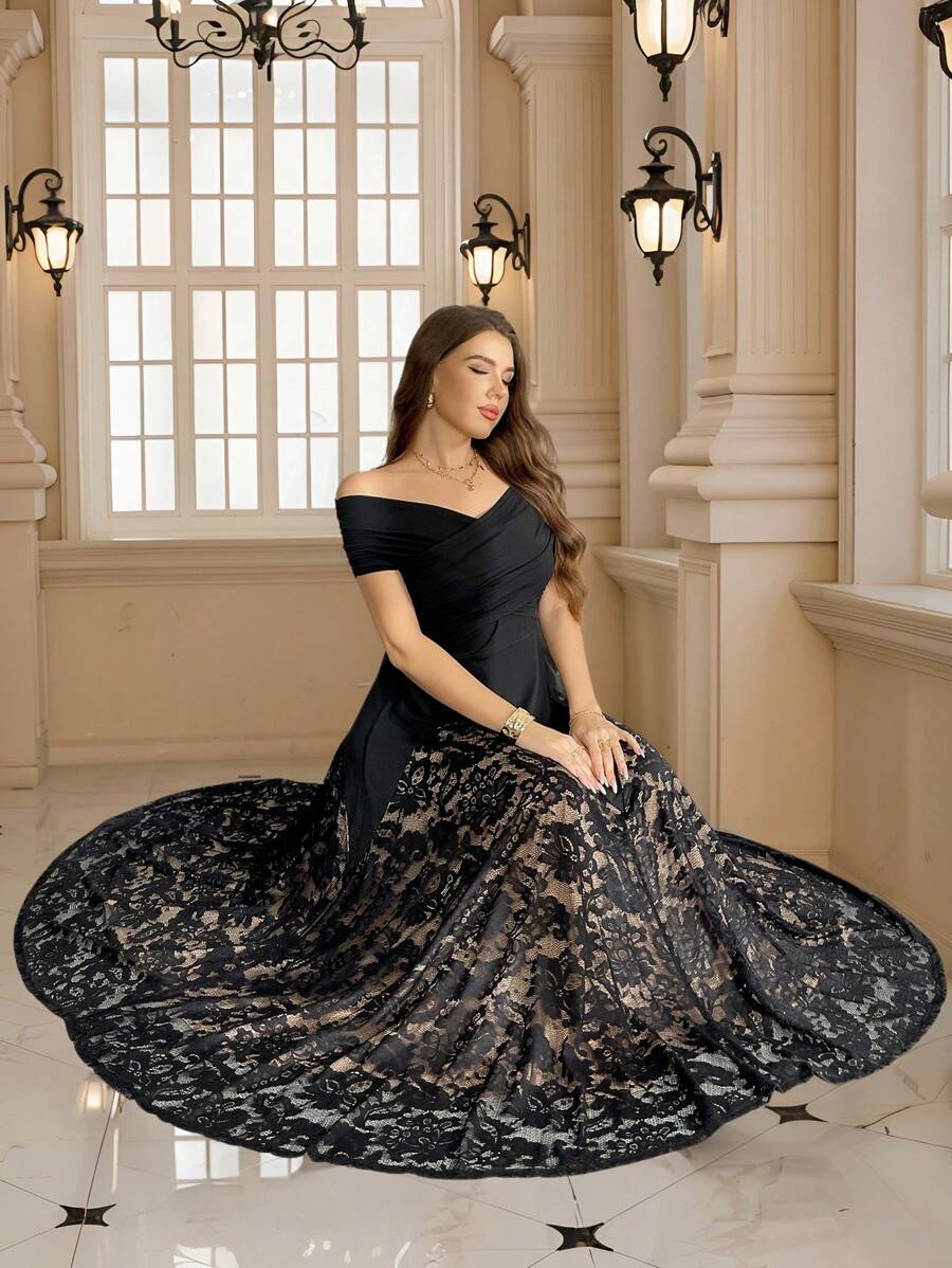 SHEIN Clasi Váy trễ vai ren thanh lịch cỡ lớn, Đầm dài trang trọng cỡ lớn cho nữ
