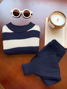 SHEIN 2pcs Baby Boy/Girl Navy And White Striped Sweater And Pants Set,Vintage British Style Raglan Outfit For Matching Family,Modest Casual Autumn Clothes - Multicolor - View 4