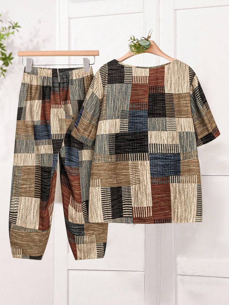 Plus Size Summer Home Wear Loose Geometric Round Neck Short-Sleeved Top And Carrot Pants Two-Piece Set