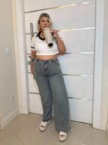 magalhaesca Plus Letter Patched Striped Trim Crop Tee, Summer - White - View 4