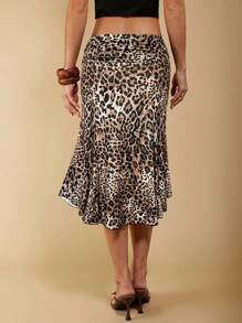 COSMINA 秋季女装时尚女装豹纹低腰不对称下摆半身裙，女装西部风，波西米亚风女装，Y2K 女装，女士演唱会服装 - 黑與白 - 查看 2