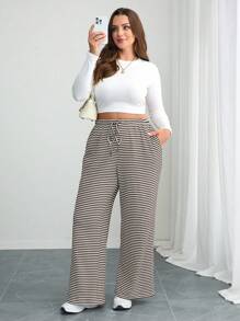 SHEIN Tall CURVE Pantalones de pierna ancha con textura de rayas y cordón para tallas grandes - Marrón - Ver 4