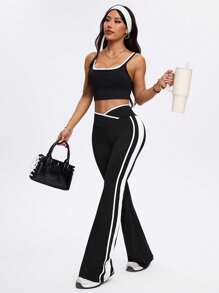 Easithlete 女式不对称腰侧条纹喇叭运动裤 - 黑與白 - 查看 4