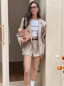 Chiquease 女式长袖系带条纹西装外套和短裤休闲套装 - 卡其色 - 查看 4
