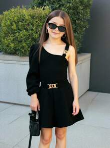 SHEIN Tween Girl Asymmetrical Neck Lantern Sleeve Top & Chain Detail Shorts