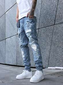 Manfinity EMRG Avant-Garde Gothic Style Long Ripped Jeans In Light Wash Denim For Men Men Paint Splatter Jeans Streetwear Jeans Ripped Jeans Men, Emo Style - Light Wash - View 3