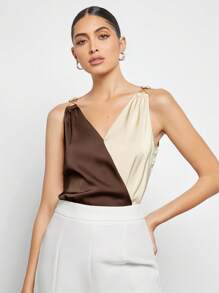 BizChic 女士纯色拼布金属装饰休闲衬衫，简约都市通勤基本款，简约时尚优雅商务休闲女士装，适合教师、办公室、婚礼、音乐会