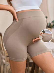 SHEIN Maternity Solid Color High Waist Seamless Sports Shorts