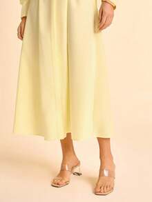 CAJUNI Elegant Solid Color Waist Cinched Long Sleeve Maxi Dress - Light Yellow - View 5