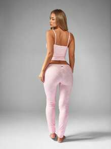 Missguided x Playboy 圣诞菱形图案吊带背心配同款打底裤 - 粉色 - 查看 2