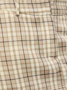 TypaGal A Plaid Mini Skirt That Screams Y2k Style. Channel Grunge Schoolgirl With A Punk Edge - This One's Made For Girls Who Live In Streetwear. - Multicolor - View 3