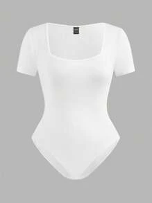 SHEIN EZwear 3 Stücke/Set Schwarz, Pink, Weiß Quadratischer Ausschnitt T-Shirt Romper, geeignet für den Sommer