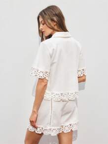 ATUI Studio 女式休闲纯色钩针拼布衬衫，夏季 - 白色 - 查看 4