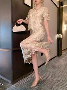 DAZY Women's Elegant Lace Round Neck Blouse And Skirt 2 Pieces Set - Beige - View 8