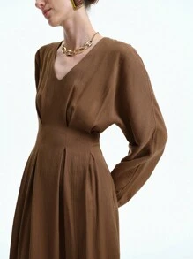 Aalyst Rochie maxi elegantă pentru femei, inspirată din stil vintage, cu talie încrețită și mânecă lungă, ținută sofisticată de birou/casual/petrecere, toamnă/iarnă - Cafea - Vizualizare 2