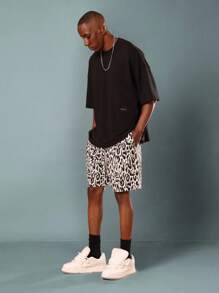 SUMWON 豹纹低裆尼龙夏季短裤节日海滩度假装宽松休闲嘻哈都市风格街头服饰家居服 - 彩色 - 查看 1