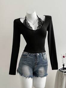 Elamini 女式黑色罗纹针织蕾丝拼布蕾丝领口系带长袖紧身 T 恤，优雅复古别致女士休闲通勤约会装，春秋黑色蕾丝上衣女式黑色蕾丝上衣。露出肌肤 - 黑色 - 查看 3