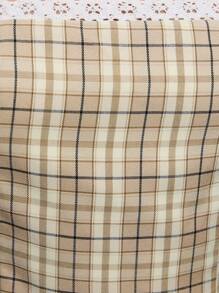 TypaGal This Halter Plaid Top With Lace Trim Blends Sweet And Rebellious. Pair It With Low-Rise Jeans For A Punk-Meets-Streetwear Energy Straight Out Of The Grunge Y2k Era. - Multicolor - View 6