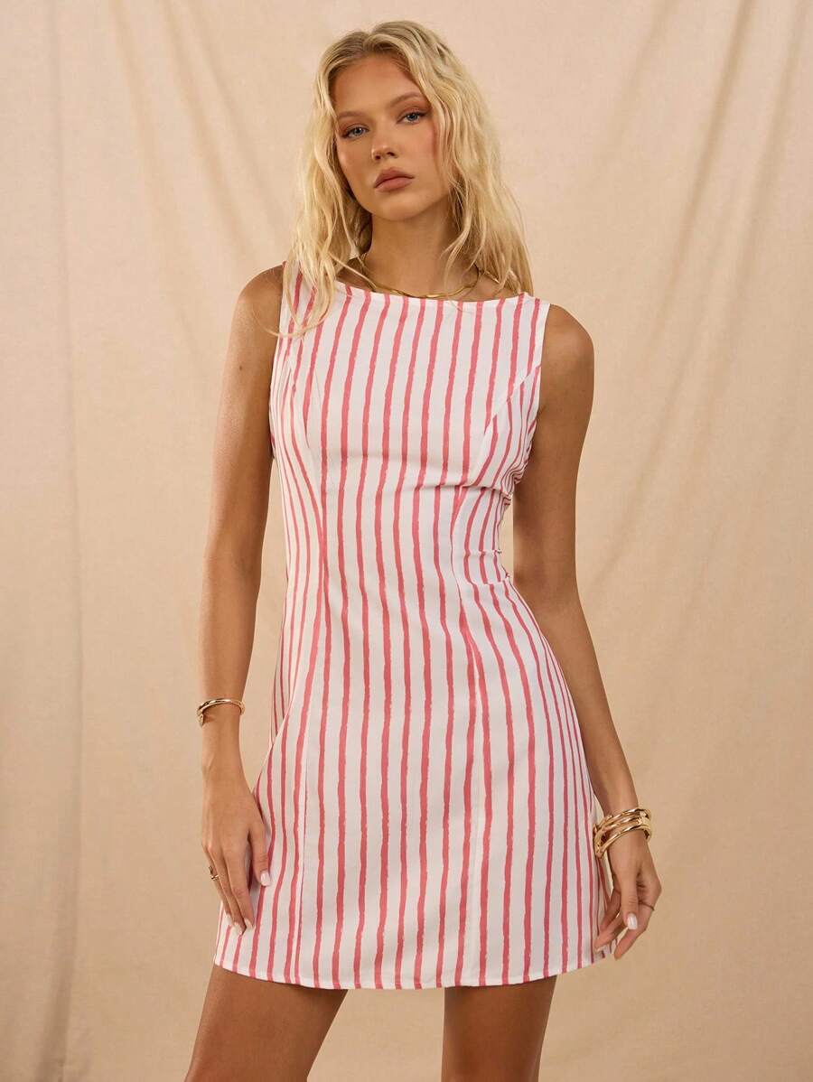 SHEIN Forever 21 Vestido estilo primavera y verano para mujer, ideal para ocasiones románticas, bailes de graduación, formales, cumpleaños, estilo casual de negocios, elegante, estilo occidental, salir, moda, casual, estilo y2k, club, oficina, cóctel, vintage, ajustado, rave, gracioso, elegante, estilo old money, ropa urbana, festival, vacaciones, conciertos de música country, trabajo, modesto, vacaciones de primavera, despedida de soltera, concierto, baddie, básico, a rayas, ajustado, línea A mini