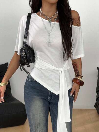 Coolane T-shirt femme décontracté, à la mode, sexy, ajusté, avec col asymétrique et manches courtes