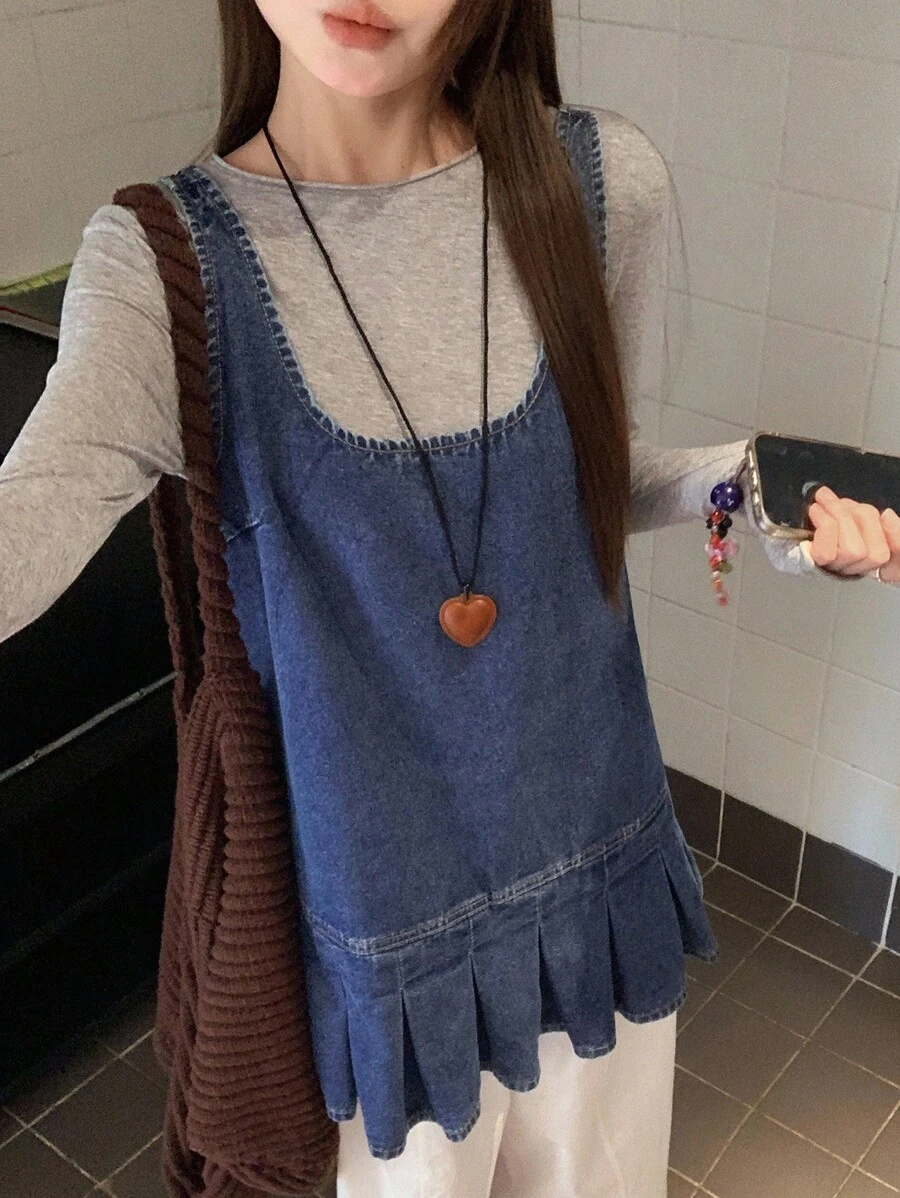 DAZY 女式无袖宽松休闲牛仔百褶下摆衬衫 - 中等水洗藍 - 查看 1