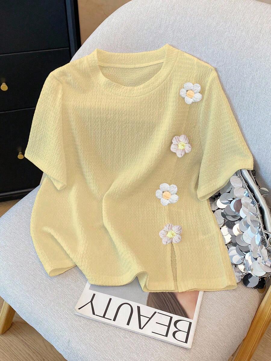 Franclia 时尚圆领短袖T恤，3D立体花卉图案奶油黄T恤，适合大学穿着 - 黃色 - 查看 1