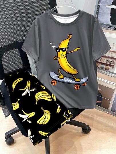 SHEIN Tween Boy banantryck casual kortärmad t-shirt och shorts 2 delar pyjamasset, bekväma sommarloungekläder