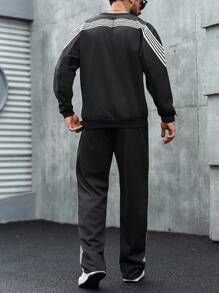 Manfinity LEGND 男士黑色条纹图案美式时尚圆领卫衣和运动裤套装，休闲街头风日常通勤运动服套装，男士两件套运动裤，男士慢跑服，男士两件套运动裤，男士街头风套装，秋季服装 - 黑色 - 查看 2